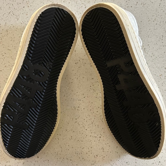 P448 SKATE PEONY HIGH TOP SNEAKERS SIZE 38 (7.5-8) EUC - Picture 5 of 7